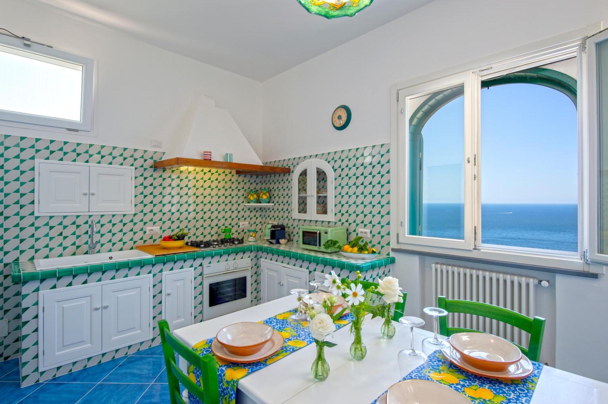 Casa Al Sole - La Terrazza Sul Mare Villa Praiano Bagian luar foto